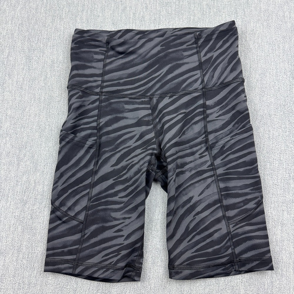 Lululemon Shorts Womens 2 Black Le Tigre Camo Fast and Free 7" Nulux Yoga W7BHBS